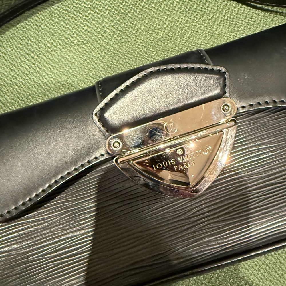 Louis Vuitton Black and Silver Clutch - Picture 2 of 4